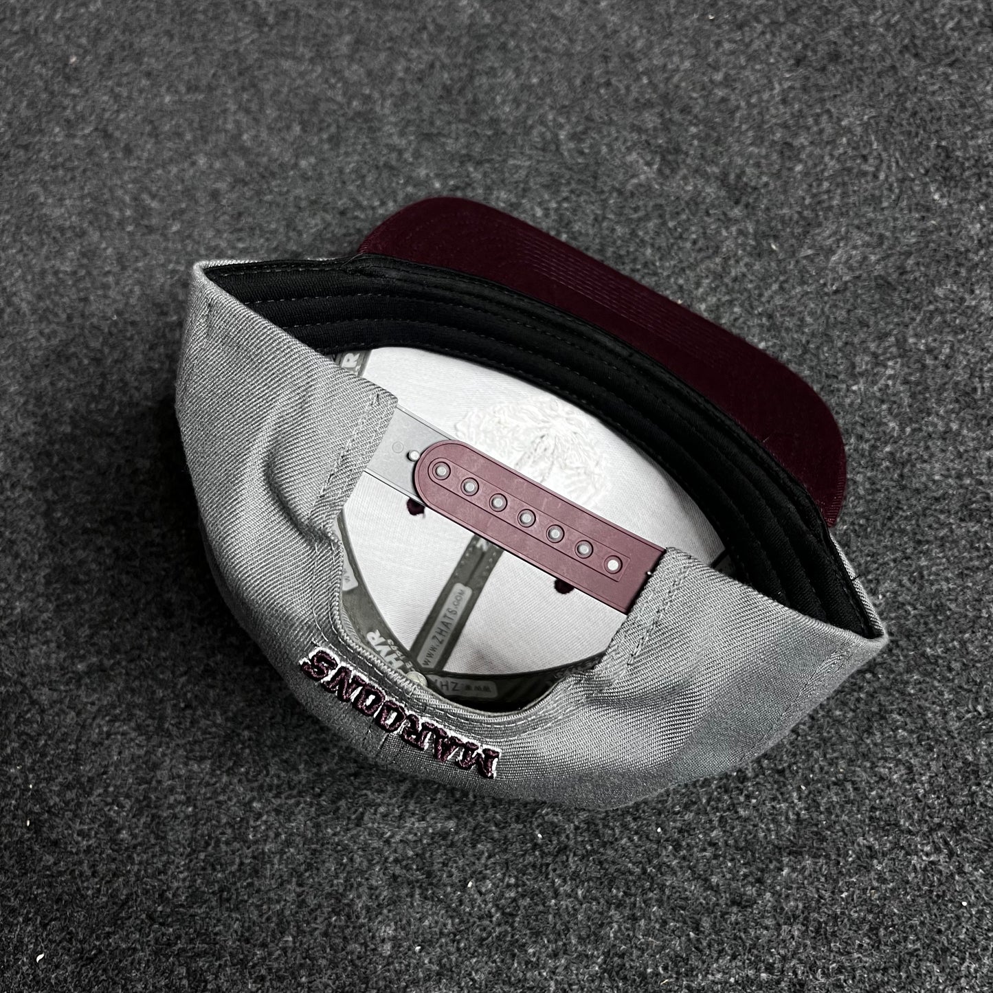 Flat-Brimmed Snapback style cap