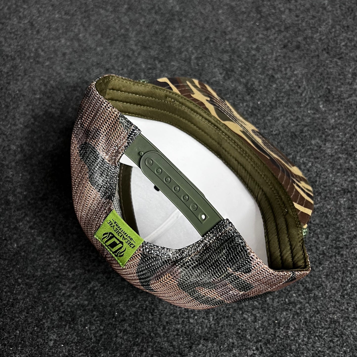 DEADEYE Solid Sports/Regular Cap.