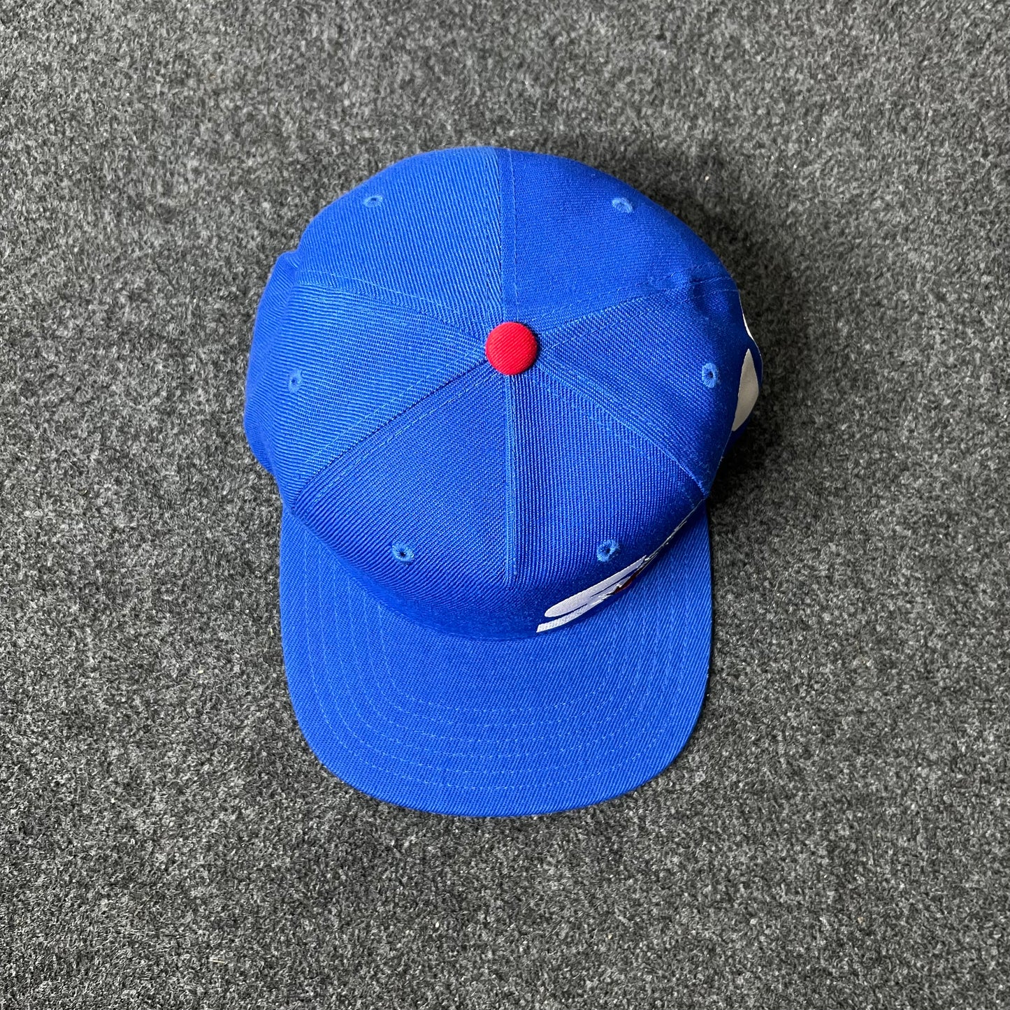 Sonic the Hedgehog flat brim snapback cap