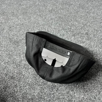 Grizzly Griptape "GRIZZLY" Snapback Cap.