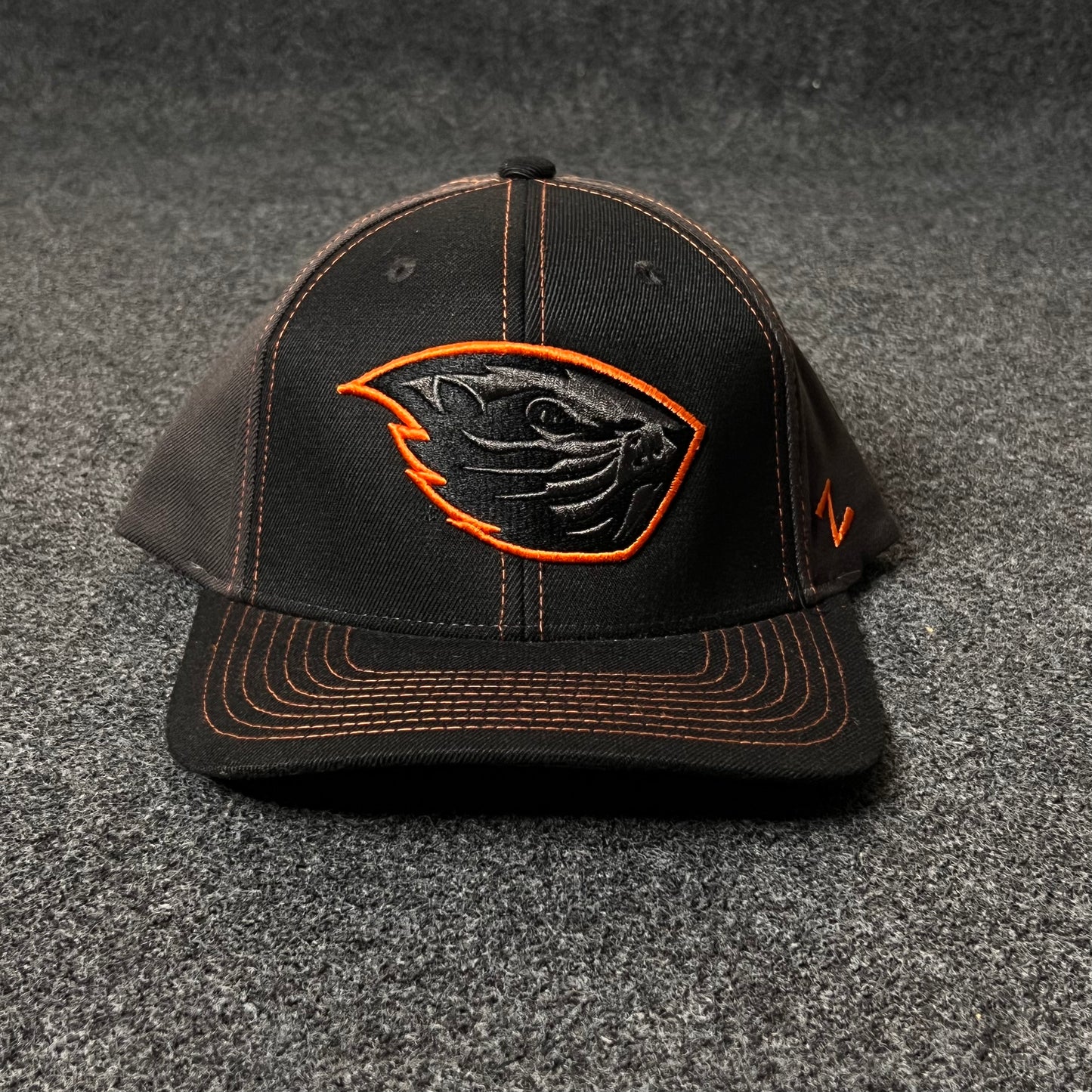 Oregon State Beavers Fitted Hat  (M size )