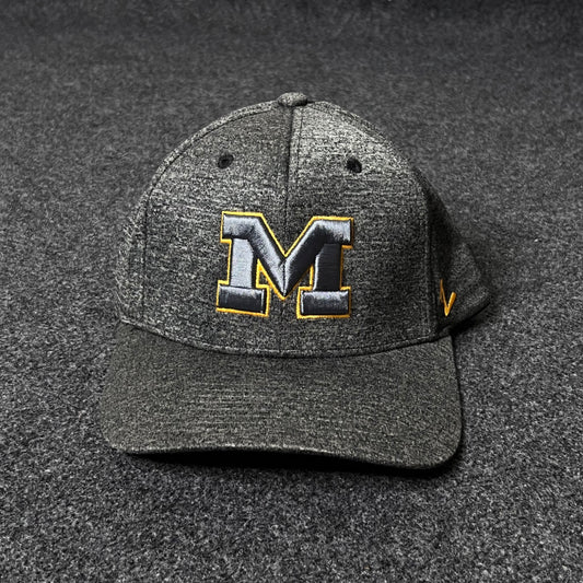 Zephyr Men's Standard NCAA Officially Licensed Hat Somber Fog Fitted Cap  (M size )