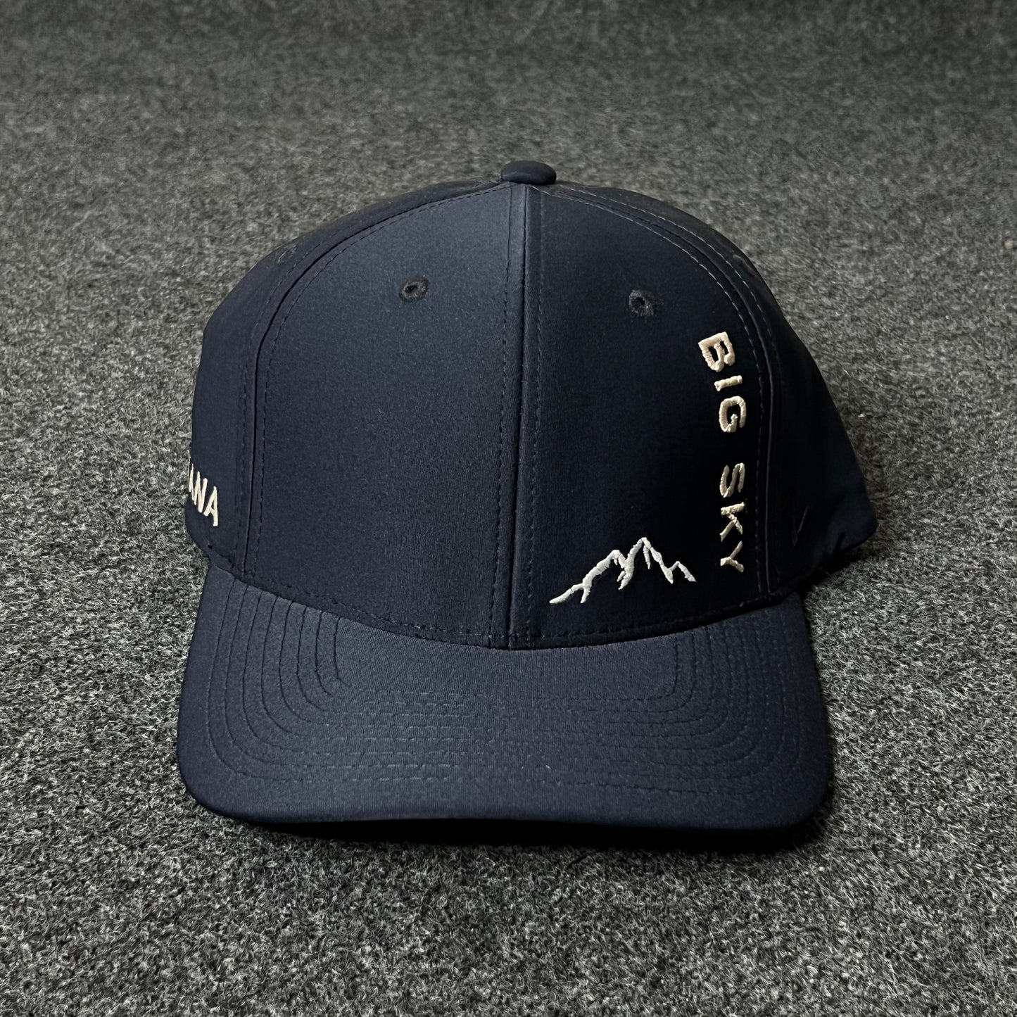 Big Sky Montana themed baseball cap featuring a mountain outline logo Fitted Cap ( XL size )