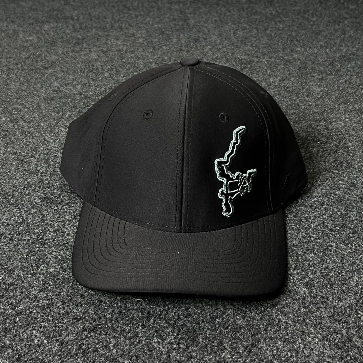 Shenandoah Circuit Track Map Fitted Cap  ( XL size )