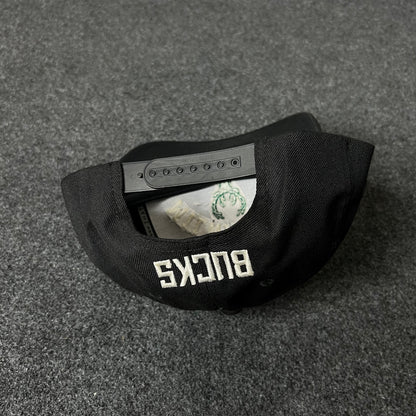 Milwaukee Bucks Black Logo Cap
