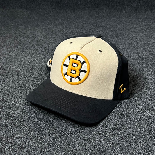 Boston Bruins Beige & Black Cap