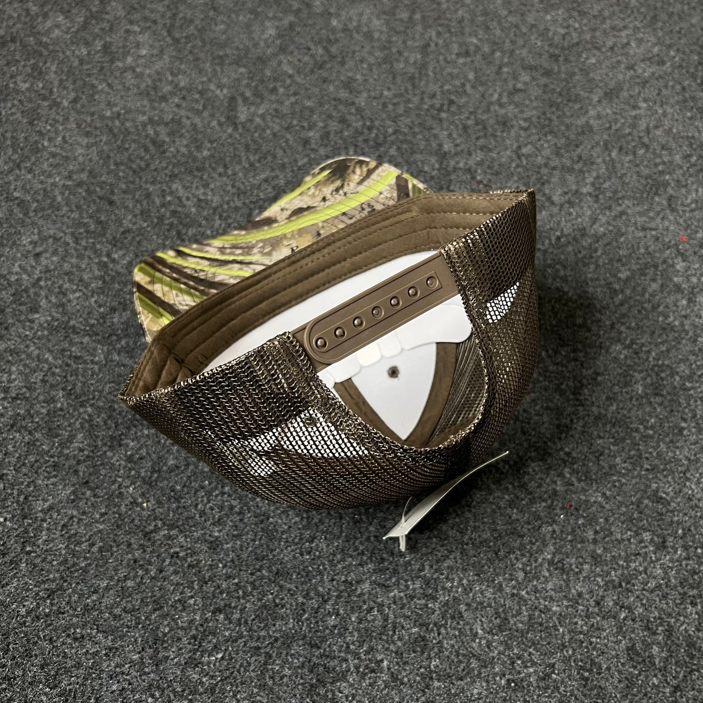 RedHead Camo Trucker Hat – Outdoor Hunting Mesh Cap