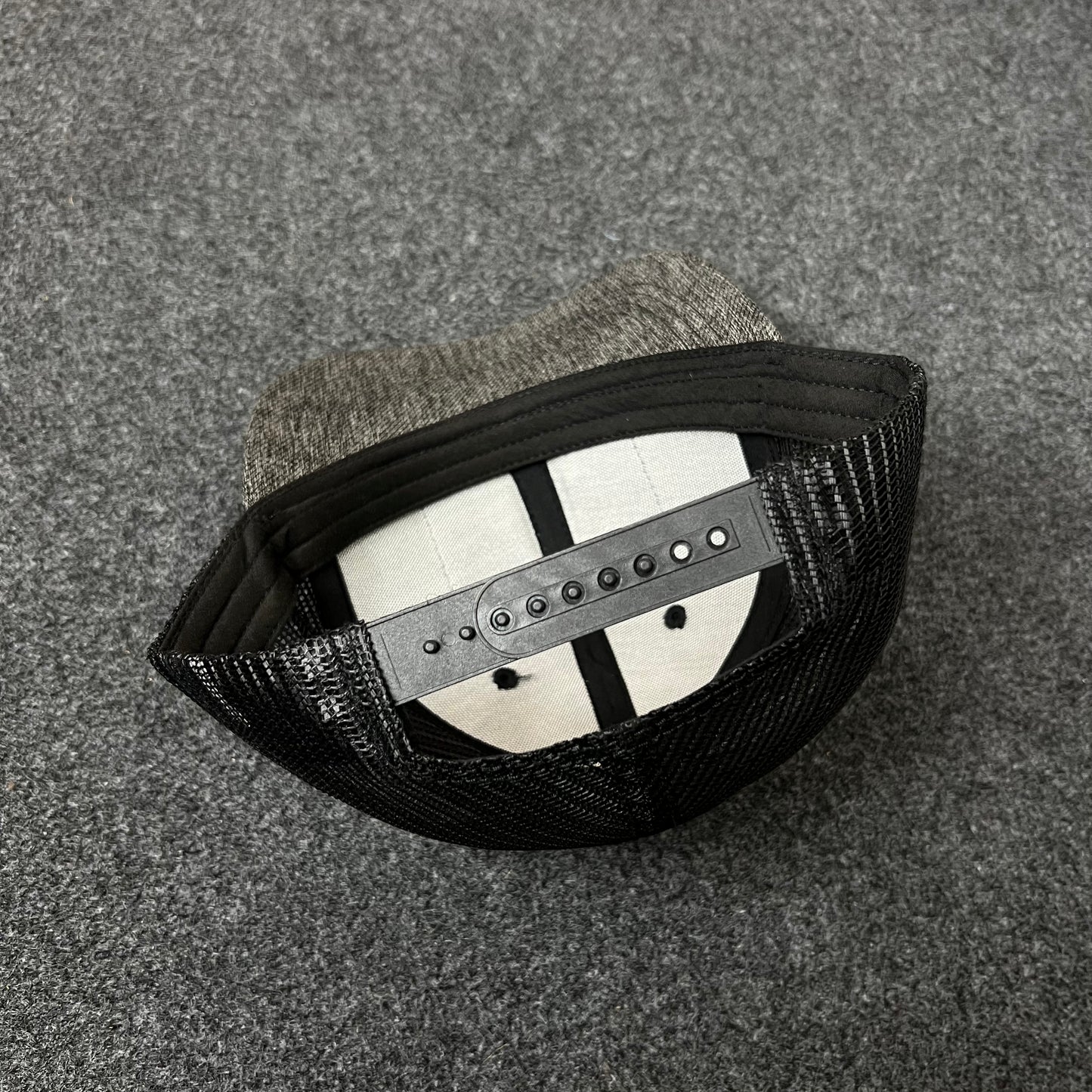 American Flag Mesh Back Trucker Hat – Black & Gray