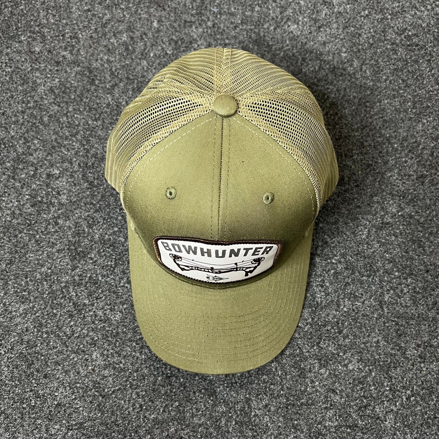 Bowhunter Mesh Back Trucker Hat – Olive Green