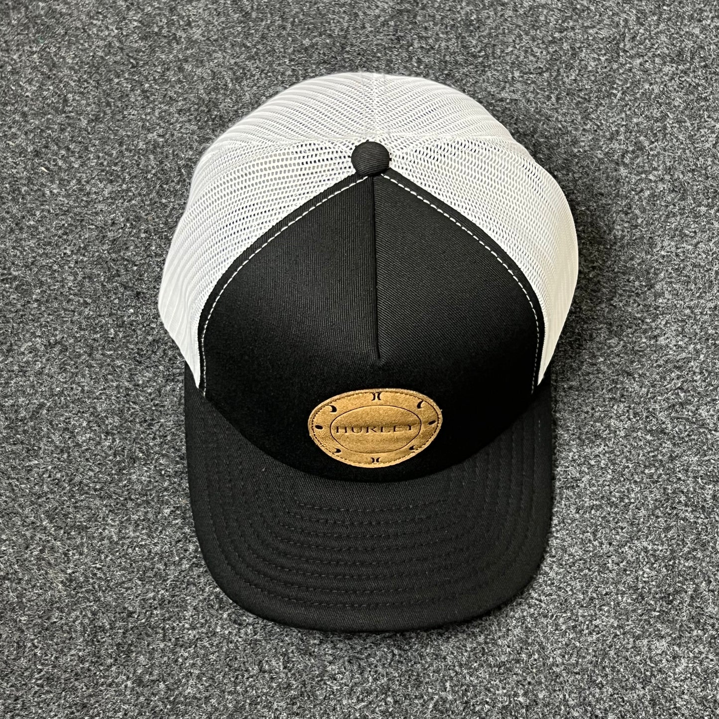 Hurley Leather Patch Mesh Back Trucker Hat – Black & White