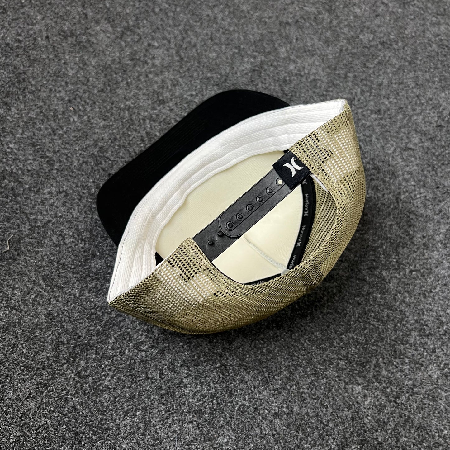 DC Shoes Camo Mesh Back Baseball Cap – Camo & Black