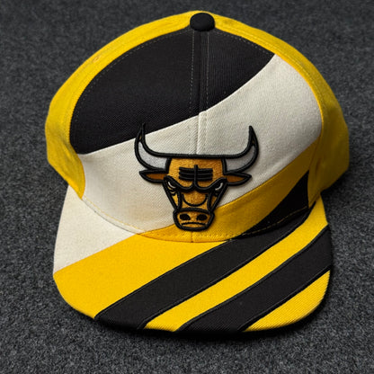 Mitchell & Ness Chicago Bulls Paintbrush Snapback Cap
