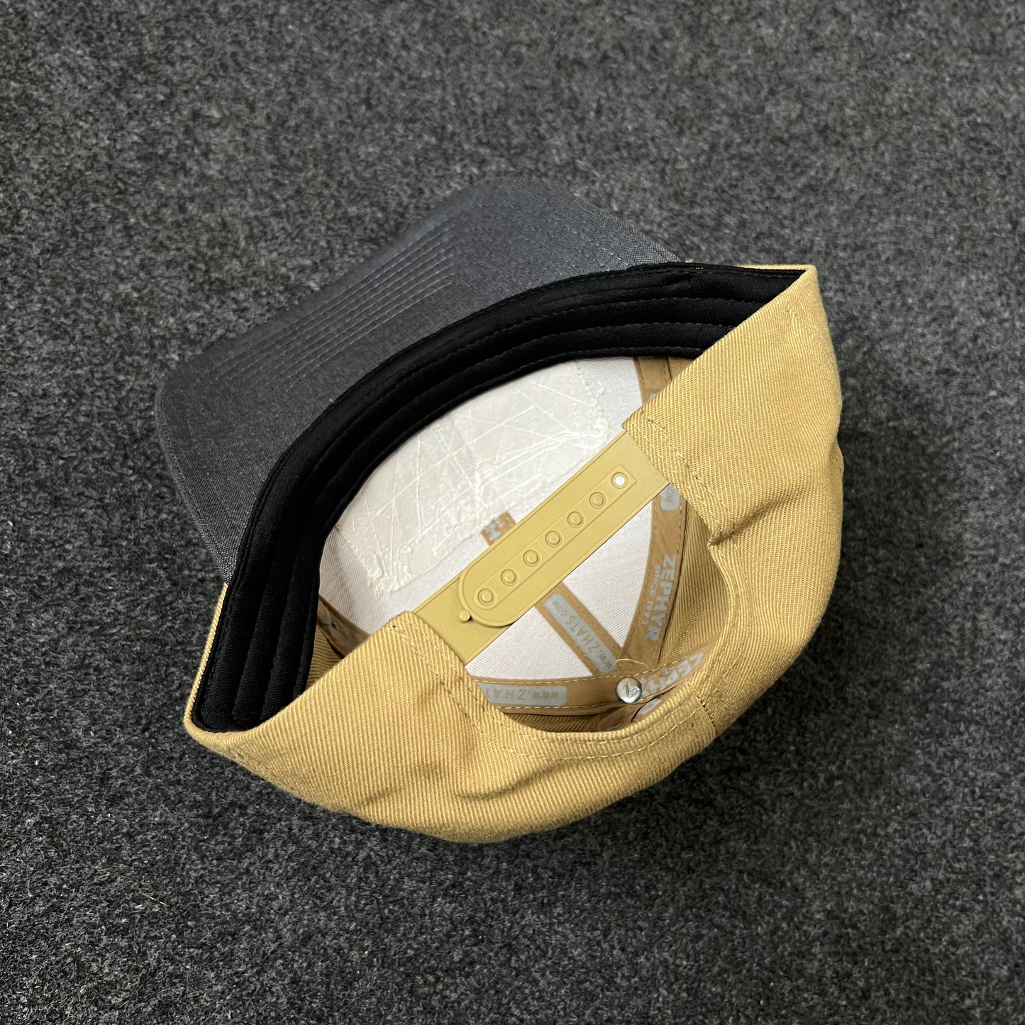 Road America Logo Hat – Tan & Black