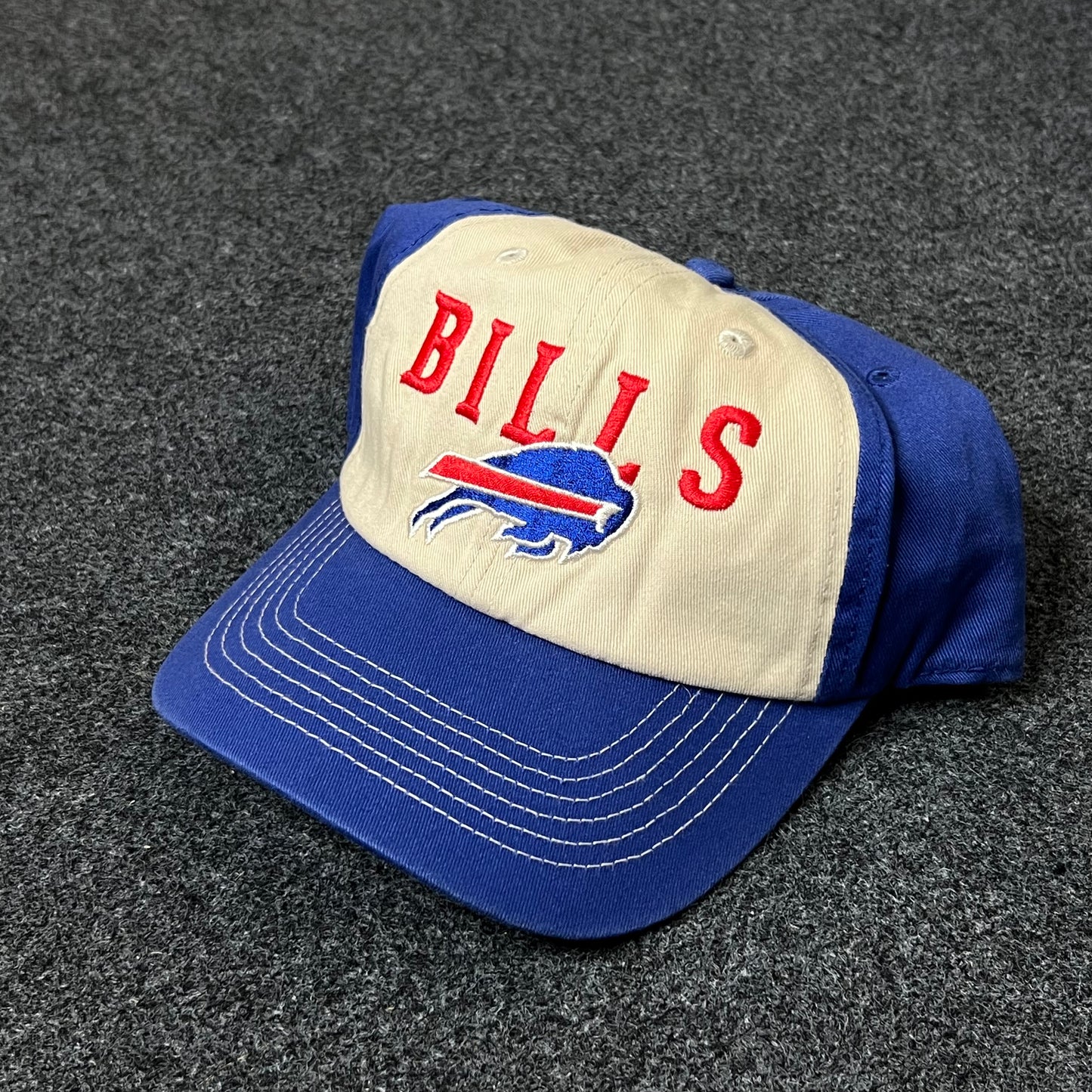Buffalo Bills Two-Tone Hat – Cream & Royal Blue