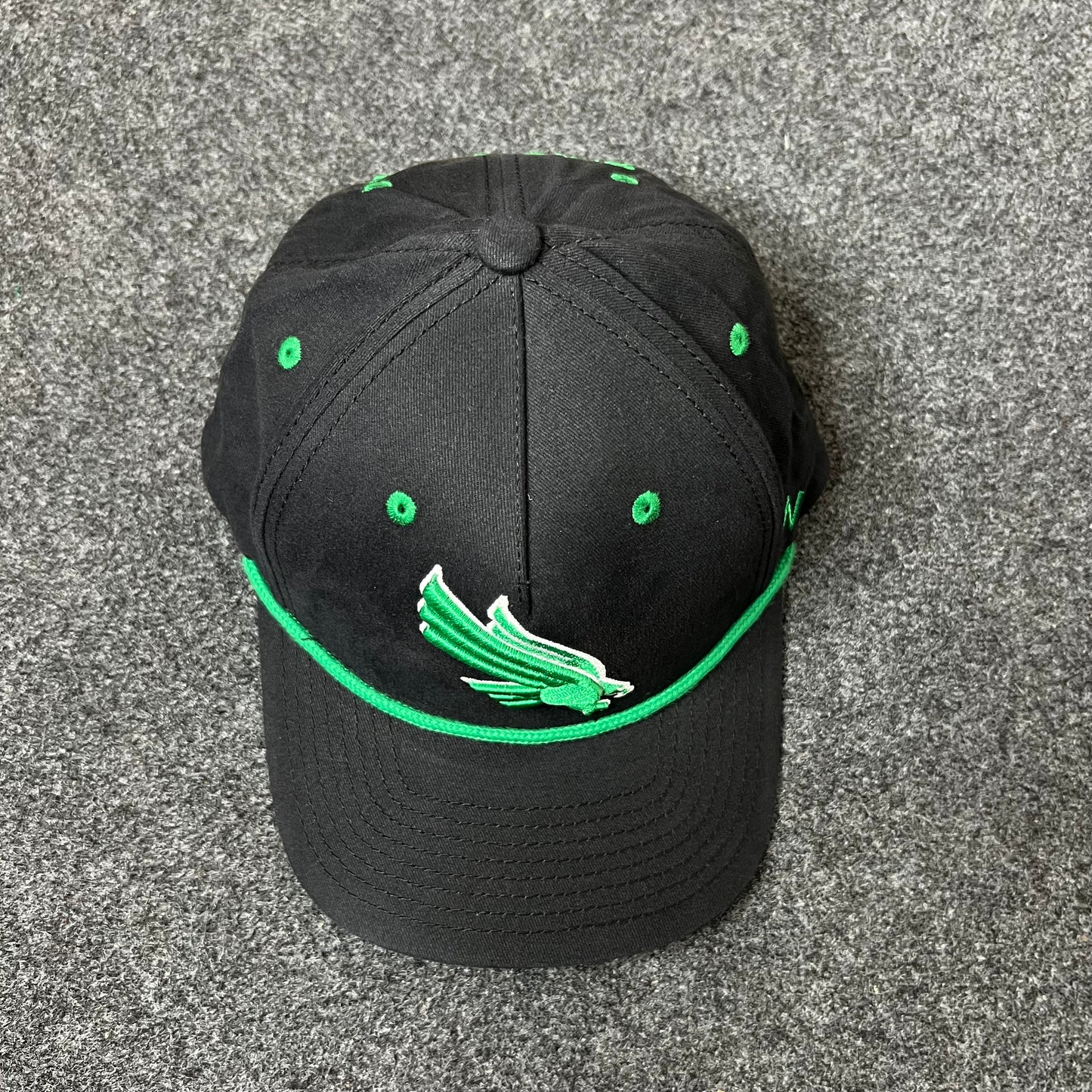 North Texas Mean Green Rope Accent Hat – Black & Green