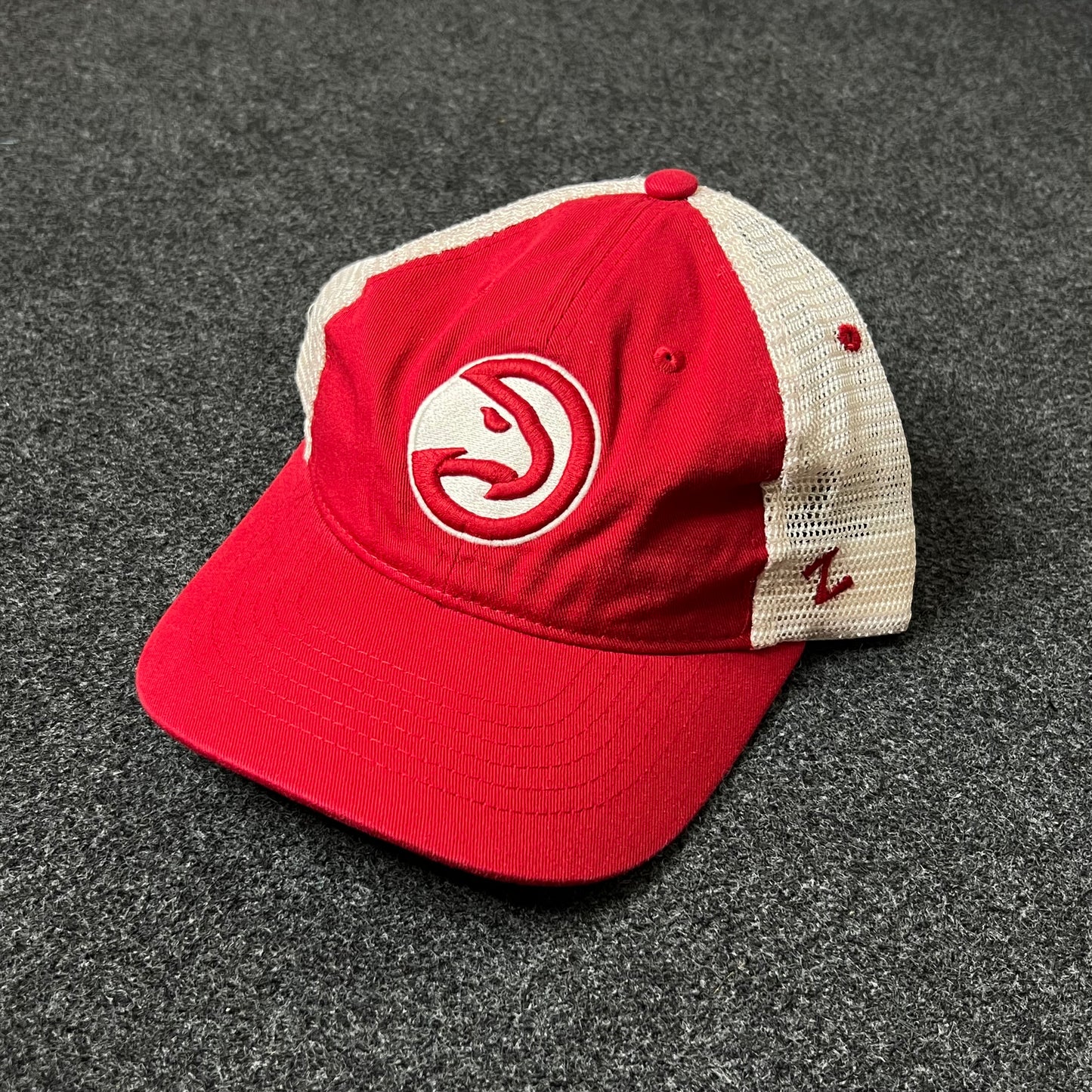 Atlanta Hawks Baseball Hat – Red & White
