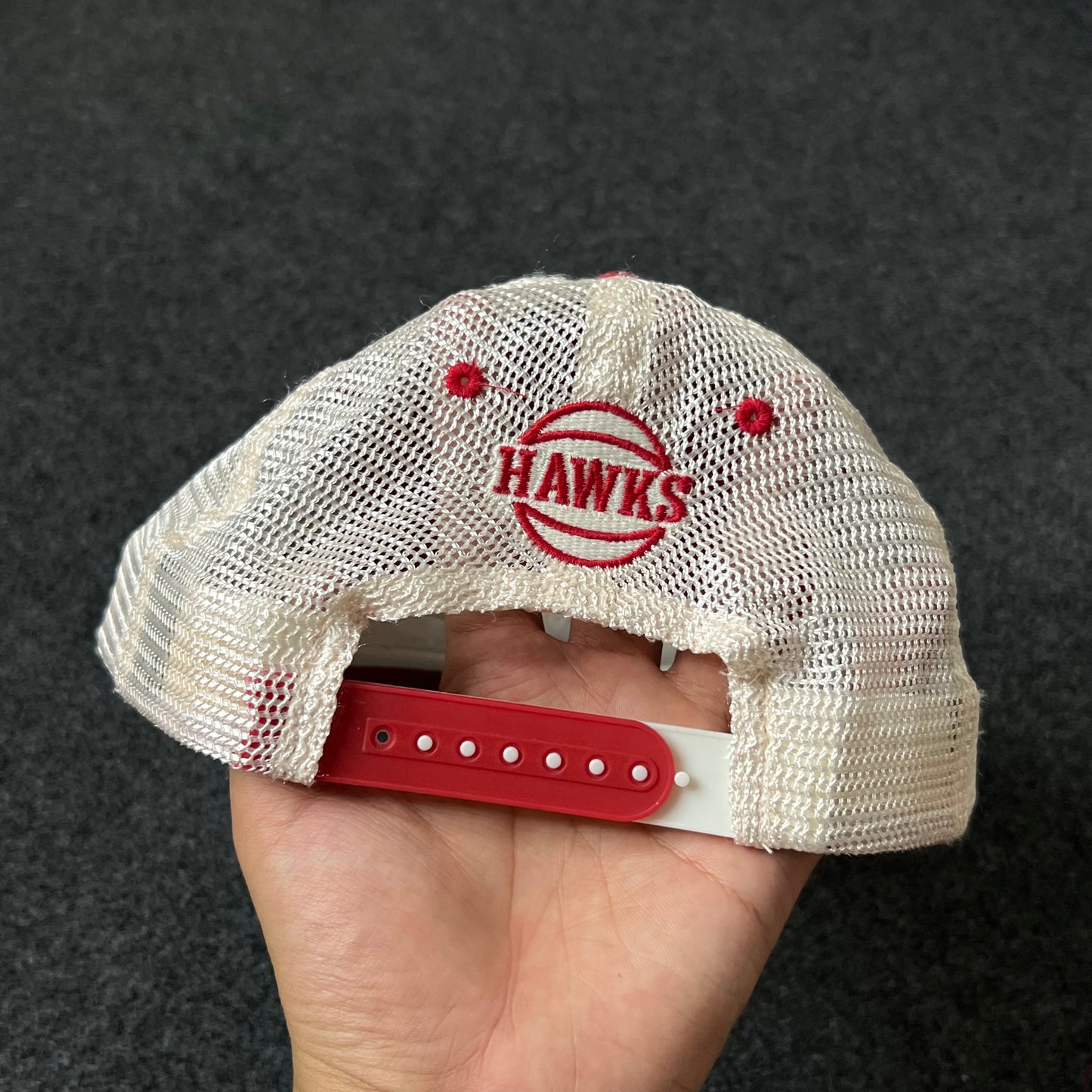 Atlanta Hawks Baseball Hat – Red & White