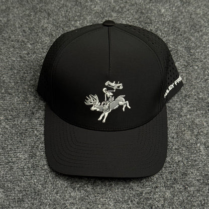Muley Freak Skeleton Bowhunter Performance Cap – Black
