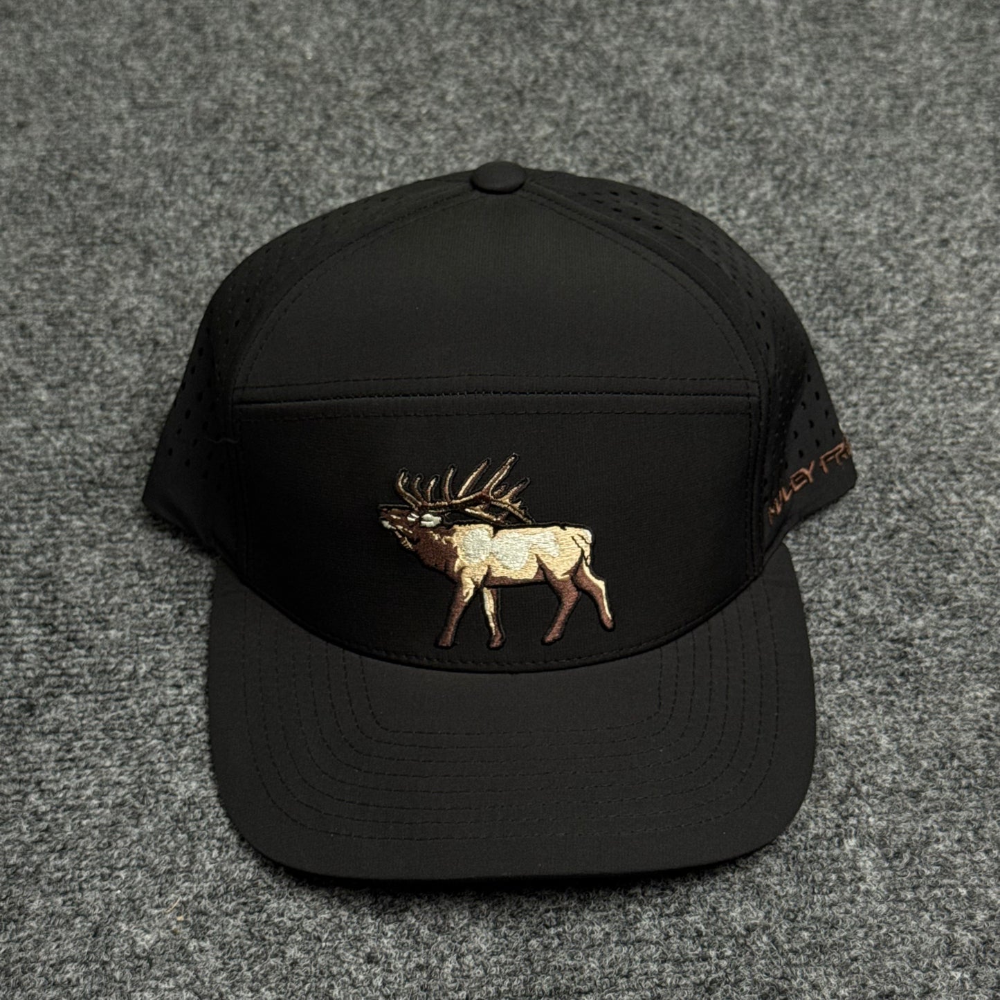 Muley Freak Bugling Elk 7-Panel Performance Cap – Black