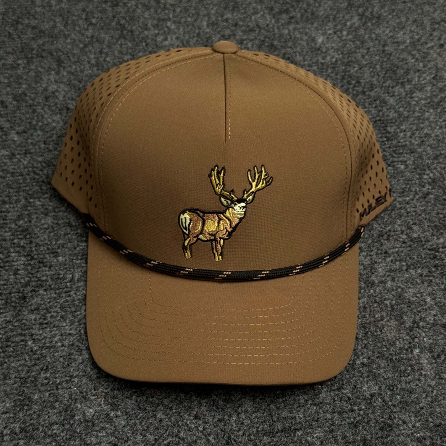 PRO Mule Deer Head Rope Flatty in the Coyote Brown Cap