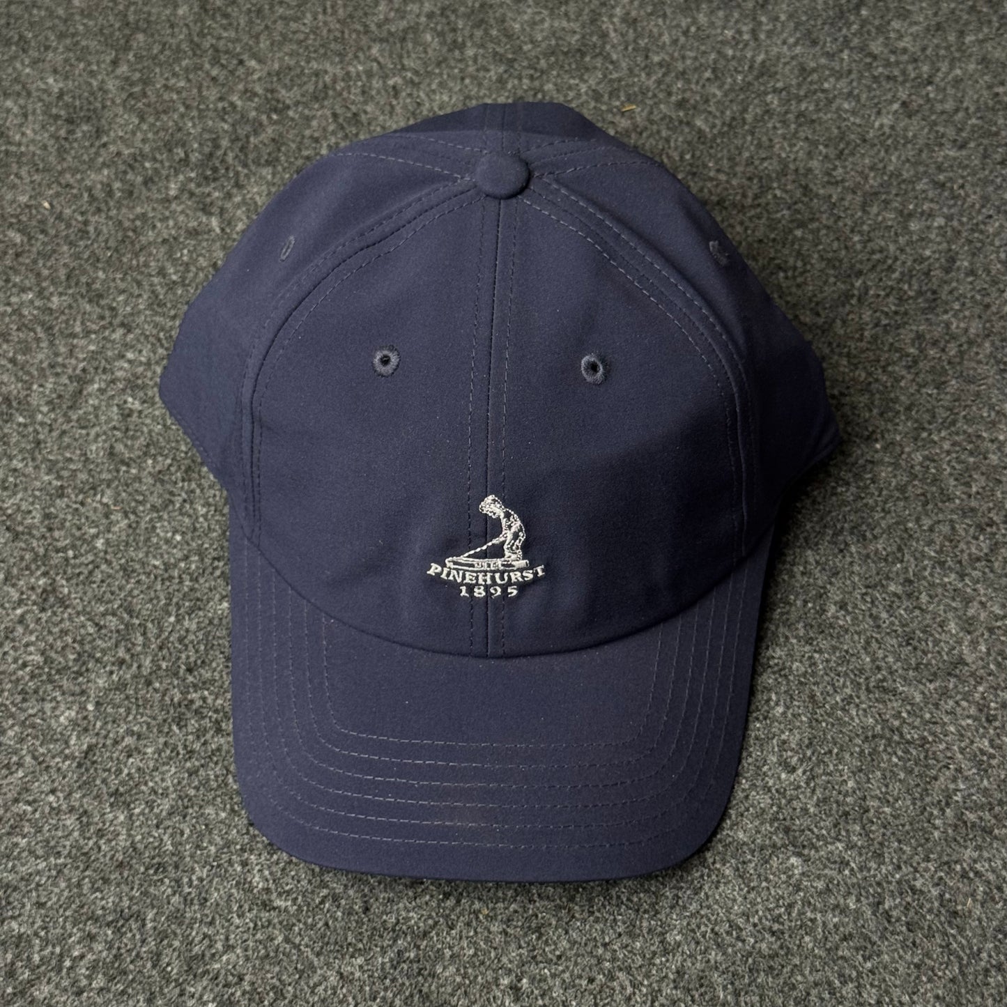 Pinehurst Putter Boy Performance Cap