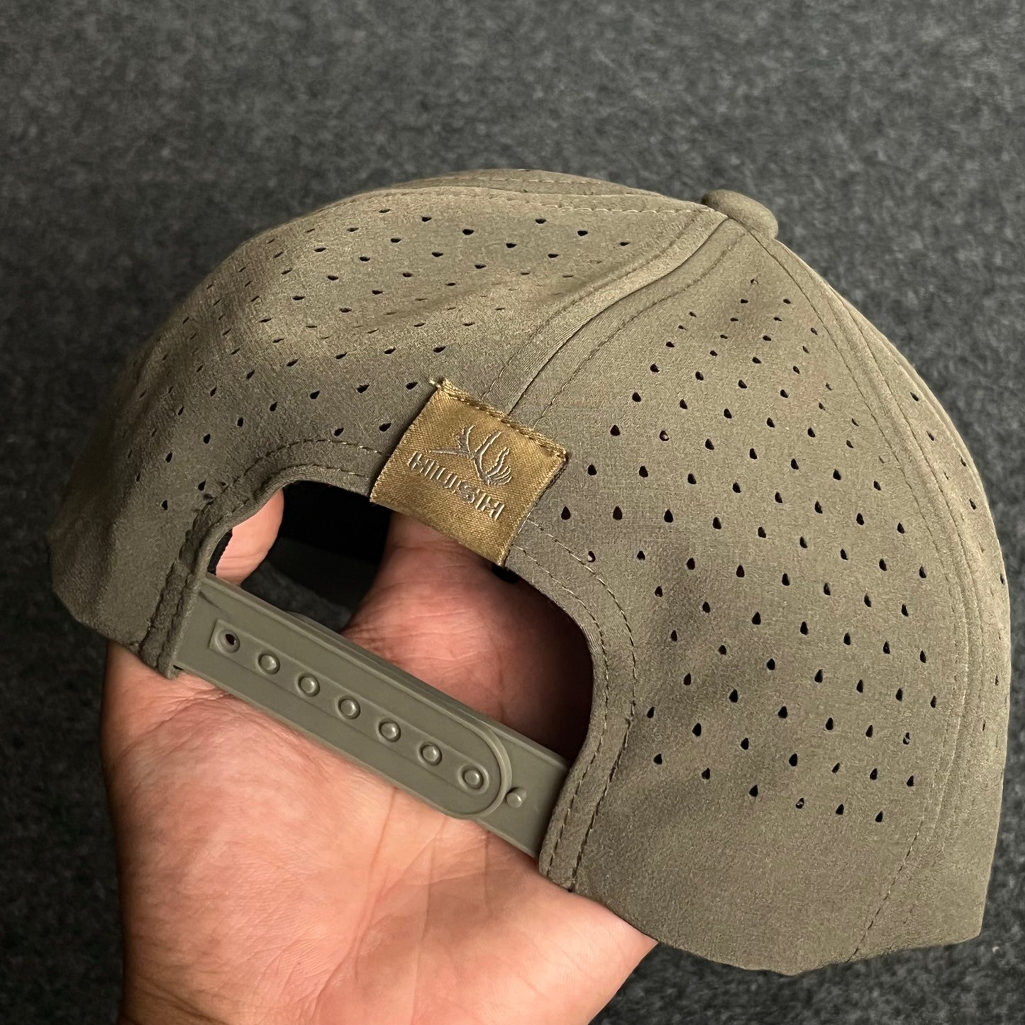 Solid Tan Trucker Cap – Minimalist Style