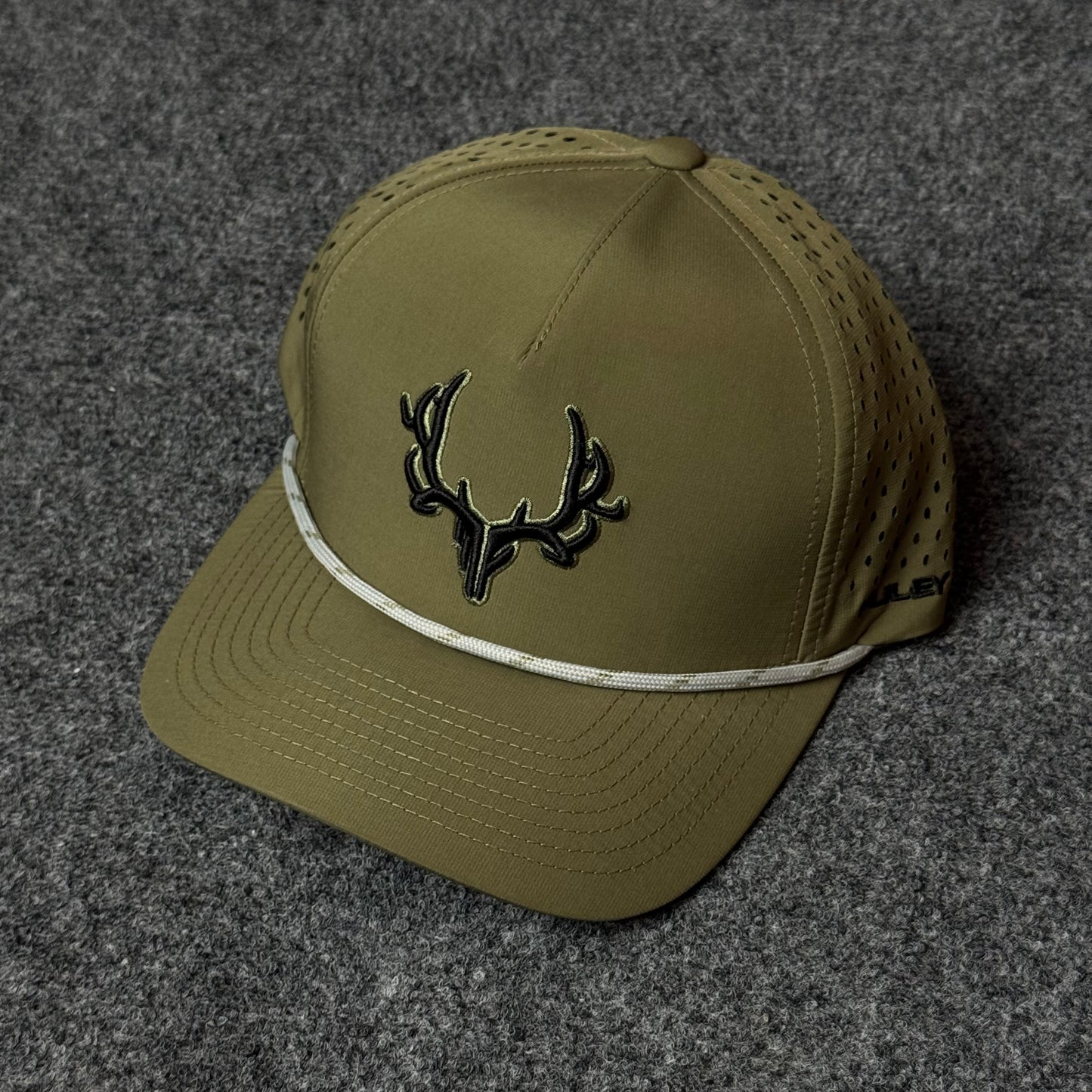 PRO Logo Rope Trucker Cap in Loden / Brown
