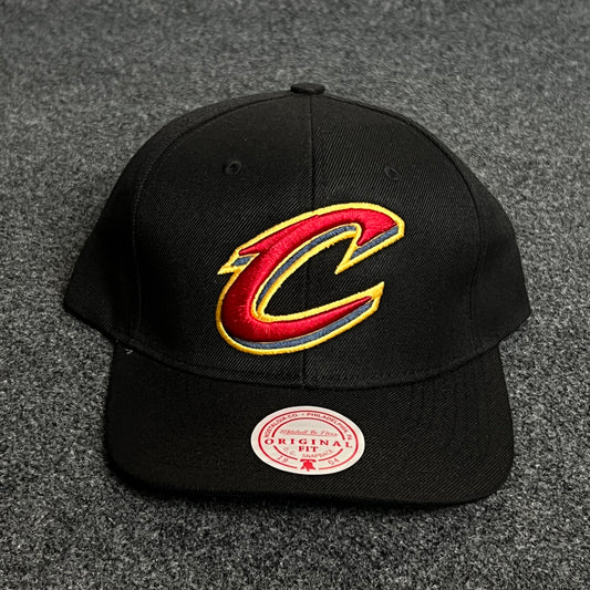 Cleveland Cavaliers Baseball Cap – Black (Big “C” Logo)