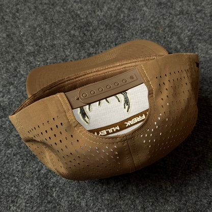 PRO Buck Shed Flatty 2.0  in Coyote / Tan Cap