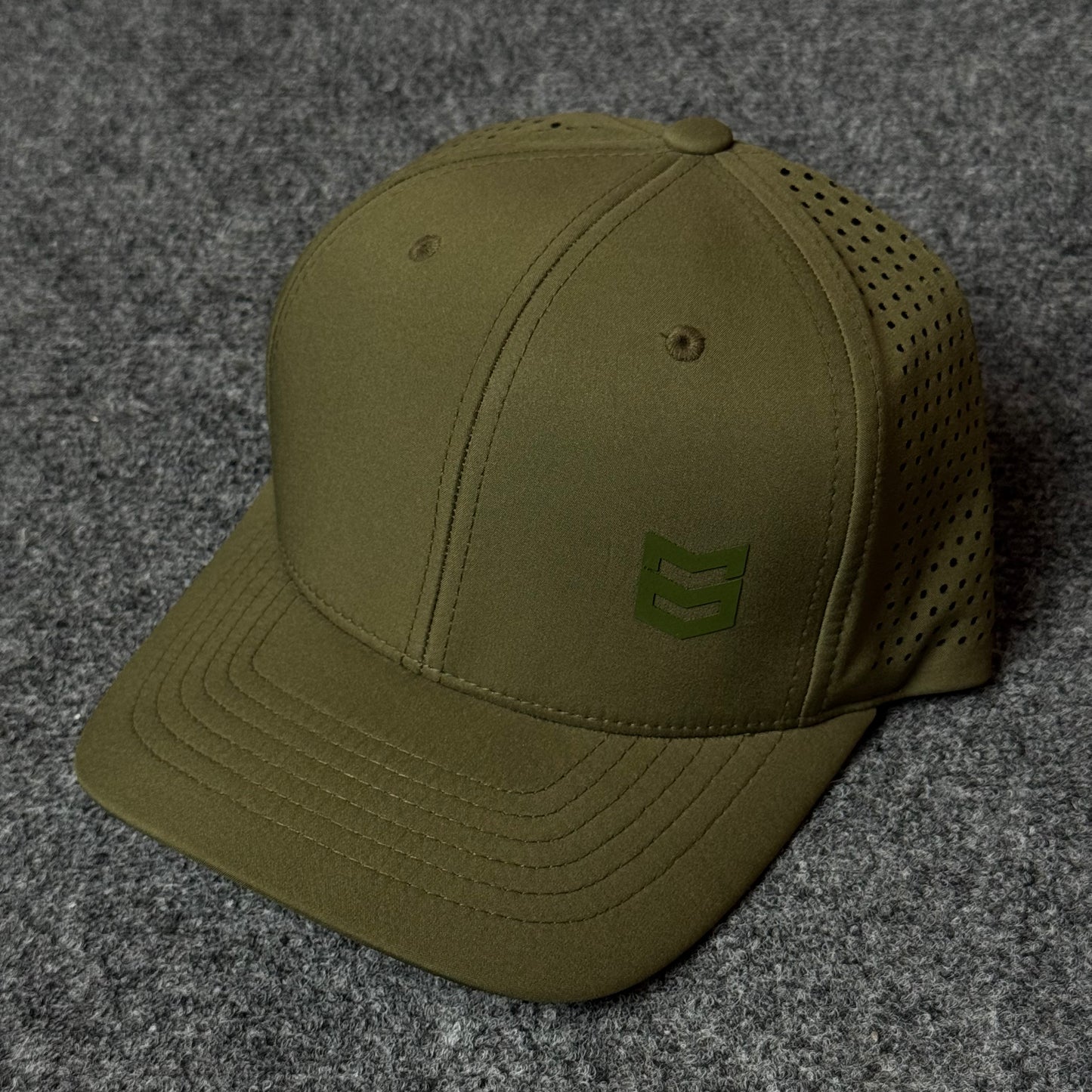 Lynx Hat / Drip Mid-Profile Cap in Loden Green