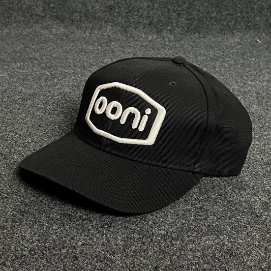 Ooni Baseball Cap – Black & White Patch