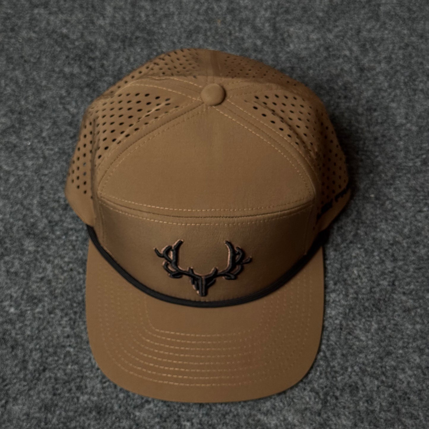 PRO Buck Shed Flatty 2.0 (7-Panel Rope Trucker style) in Coyote / Tan Cap