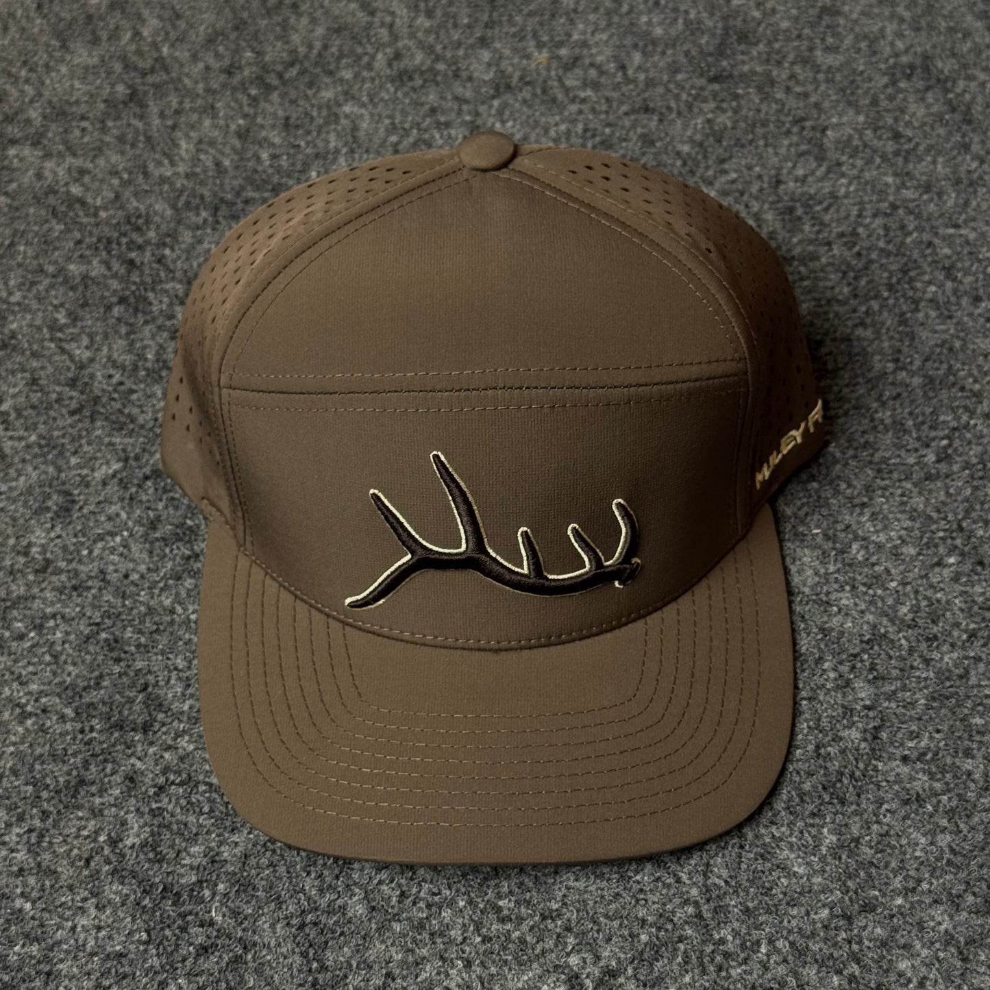 Muley Freak PRO Muley Shed Flatty Cap (in the dark Brown colorway)