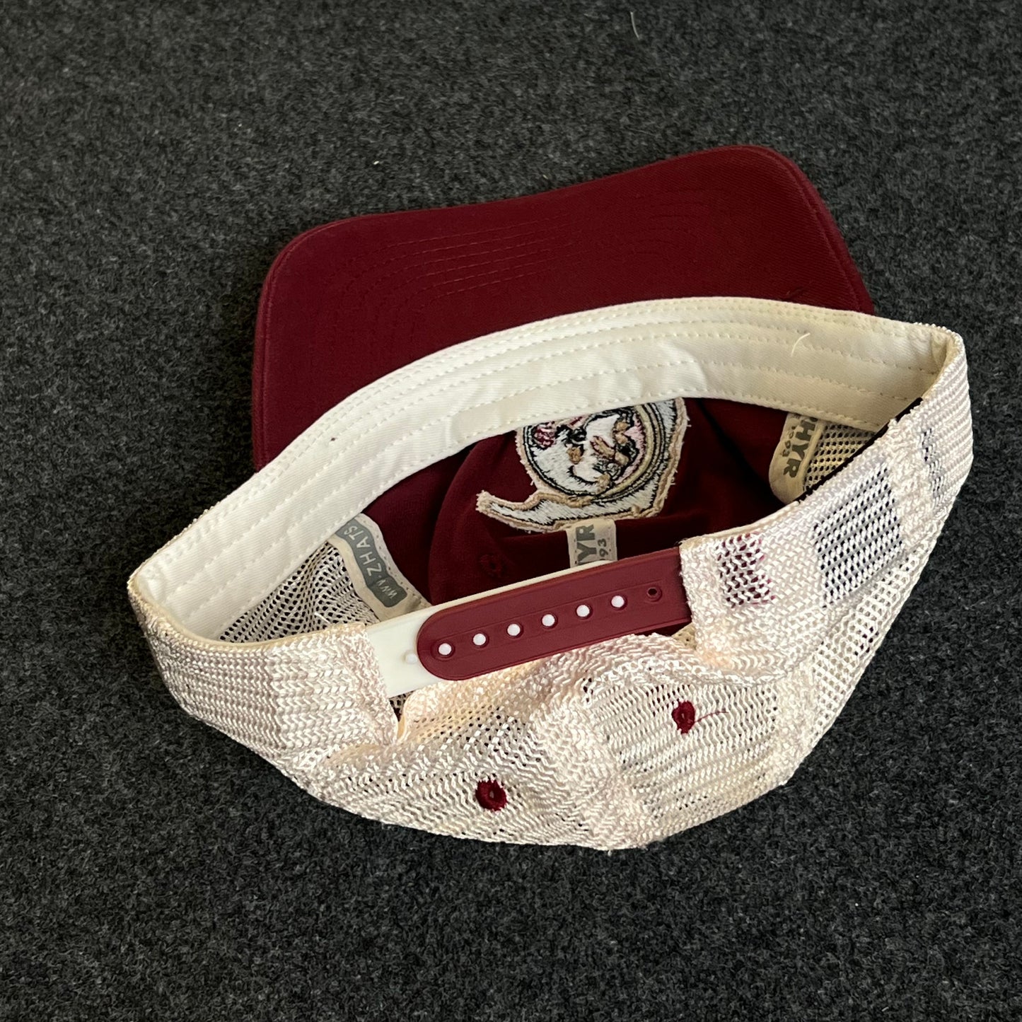 Florida State Seminoles Mesh Trucker Cap – Garnet & White Mesh (Logo Patch)