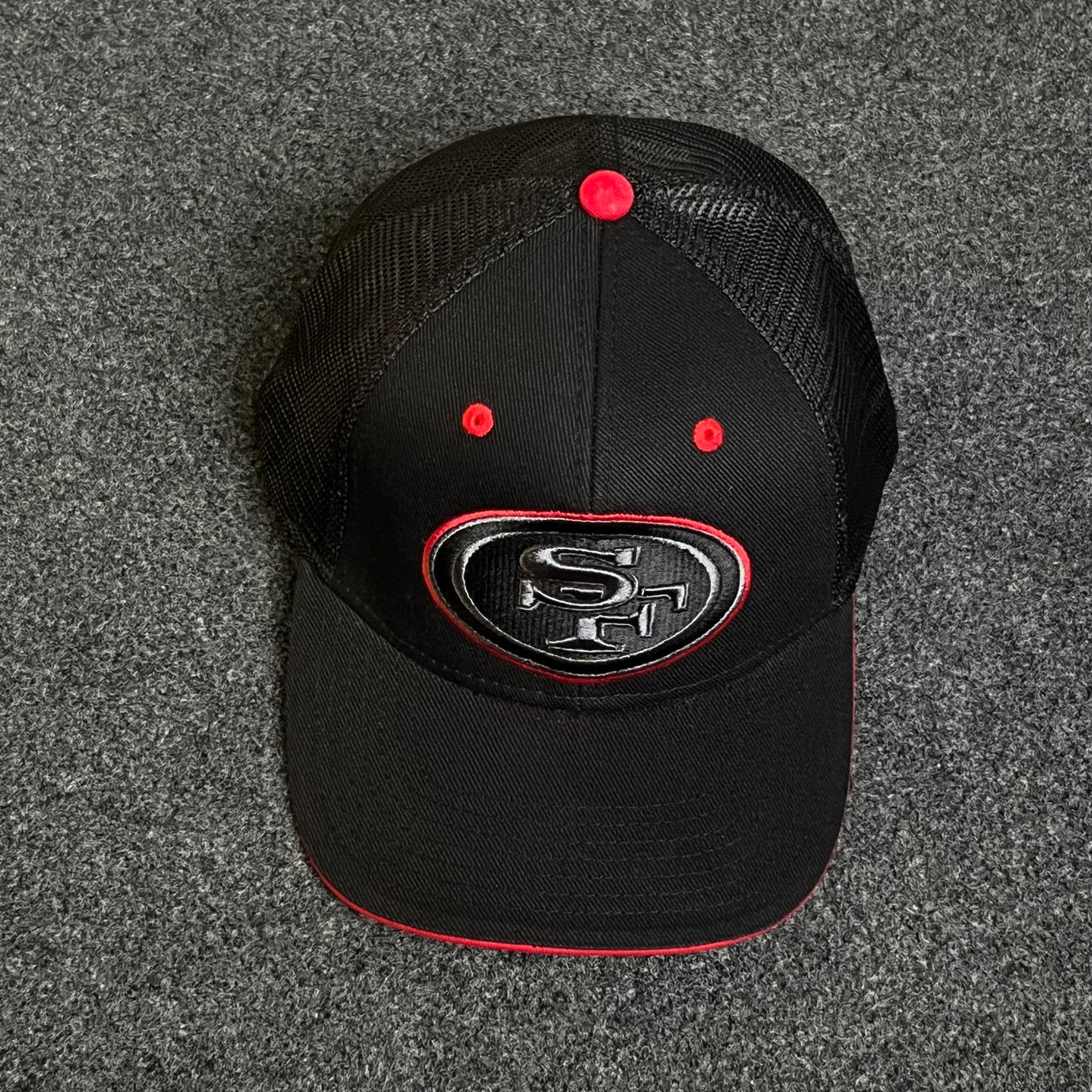 San Francisco 49ers 9SEVENTY Trucker Hat