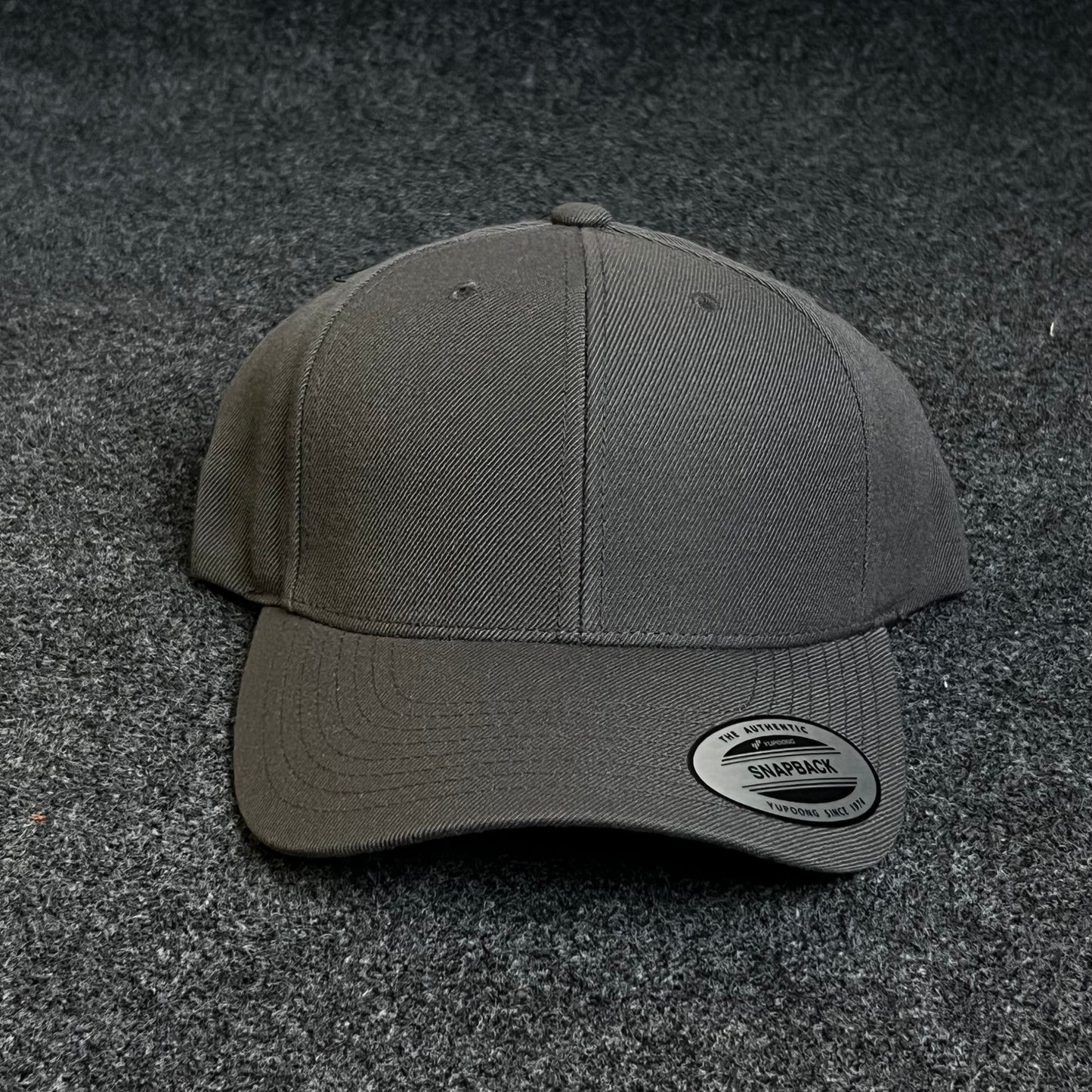 Yupoong Flexfit Blank Gray Fitted Baseball Cap