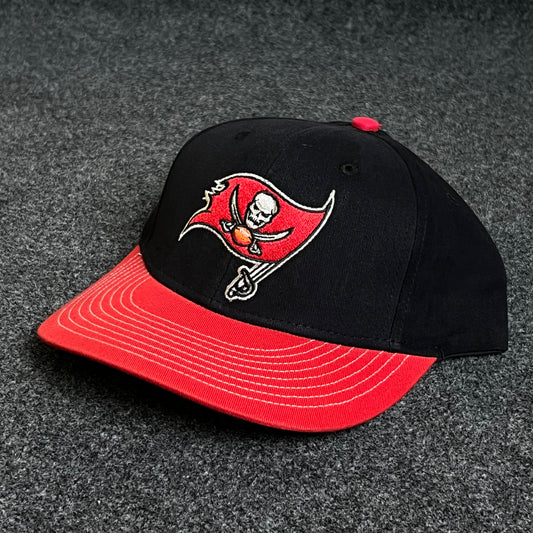 Tampa Bay Buccaneers Black/Red Cap